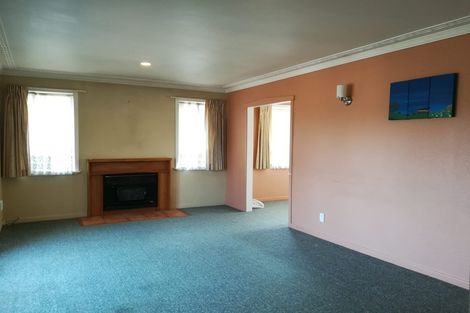 Photo of property in 185 Rathgar Road, Henderson, Auckland, 0610