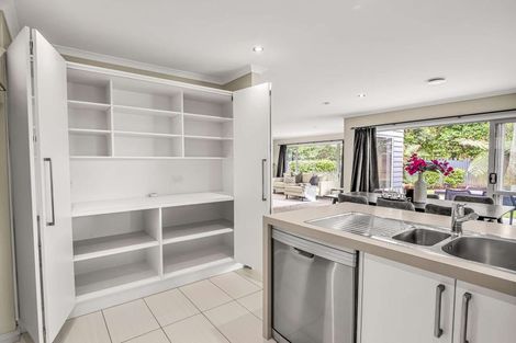 Photo of property in 14a Duna Place, Takaro, Palmerston North, 4412