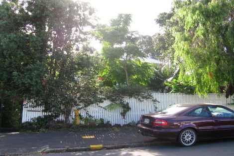 Photo of property in 1c Mays Street, Devonport, Auckland, 0624