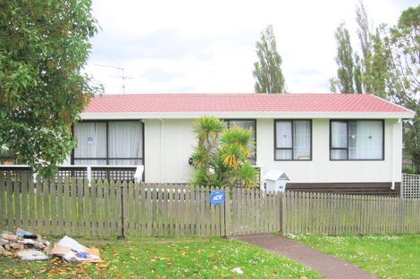 Photo of property in 1/16 Maywood Crescent, Glen Eden, Auckland, 0602