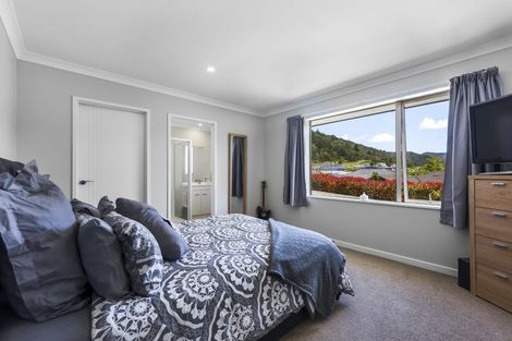 Photo of property in 2 Pukeko Place, Picton, 7220