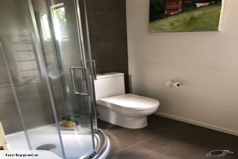 Photo of property in 2/99 Konini Road, Titirangi, Auckland, 0604