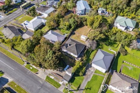Photo of property in 5 Delaney Drive, Stokes Valley, Lower Hutt, 5019