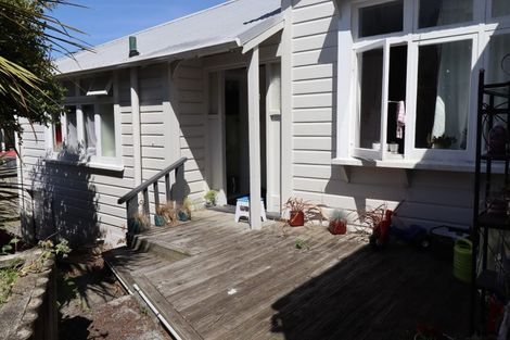 Photo of property in 1/28 Ribble Street, Island Bay, Wellington, 6023