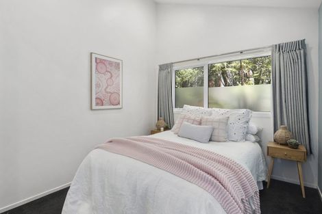 Photo of property in 179 Orangi Kaupapa Road, Northland, Wellington, 6012