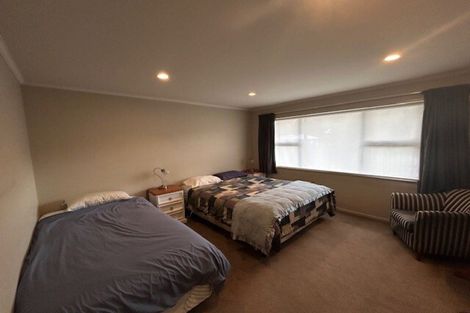 Photo of property in 2 Heuchan Lane, Wanaka, 9305