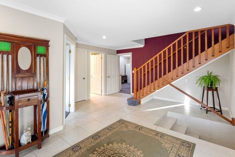 Photo of property in 14 Nugget Grove, Raumati Beach, Paraparaumu, 5032