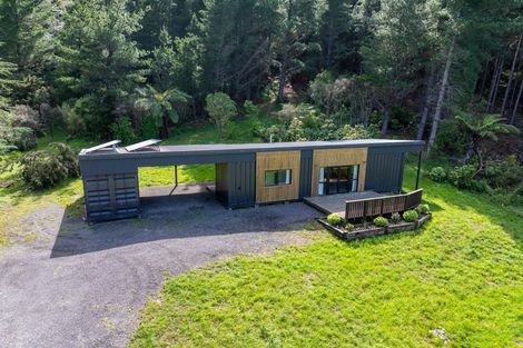 Photo of property in 90 Hoeke Road, Carrington, Carterton, 5791