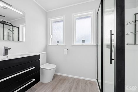 Photo of property in 7 Prestige Place, Maoribank, Upper Hutt, 5018