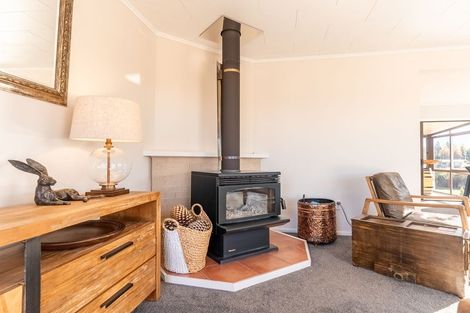 Photo of property in 3 Maitland Place, Favona, Auckland, 2024