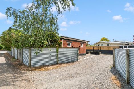 Photo of property in 12 Cambridge Road, Martinborough, 5711