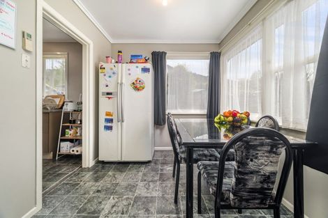 Photo of property in 13 Garrick Place, Pukehangi, Rotorua, 3015
