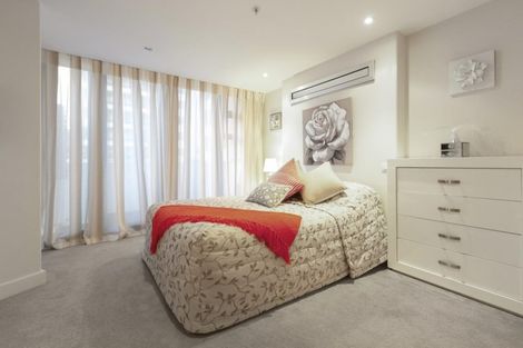 Photo of property in 7/6 Marine Parade, Mount Maunganui, 3116