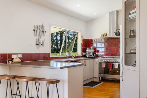 Photo of property in 135c Hutchinson Road, Helensville, 0875