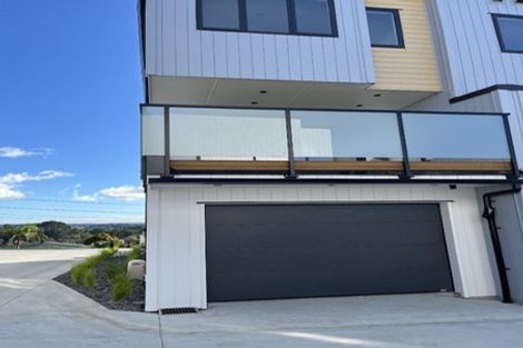 Photo of property in 455c Don Buck Road, Massey, Auckland, 0614