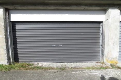 Photo of property in 132u2 Curtis Street, Northland, Wellington, 6012