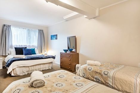 Photo of property in 54a Lincoln Avenue, Tawa, Wellington, 5028