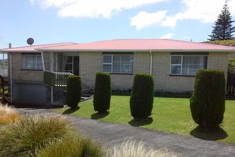 Photo of property in 8 Norwich Avenue, Spotswood, New Plymouth, 4310