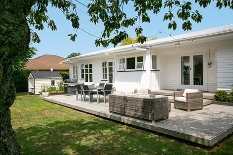 Photo of property in 42 Chaucer Street, Leamington, Cambridge, 3432