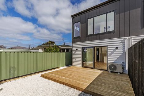 Photo of property in 647e Te Atatu Road, Te Atatu Peninsula, Auckland, 0610