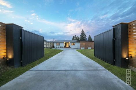 Photo of property in 27 Maude Street, Riverhead, 0820