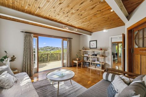 Photo of property in 8 Birch Street, Johnsonville, Wellington, 6037