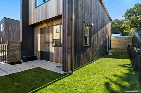 Photo of property in 20u6 Trent Street, Island Bay, Wellington, 6023