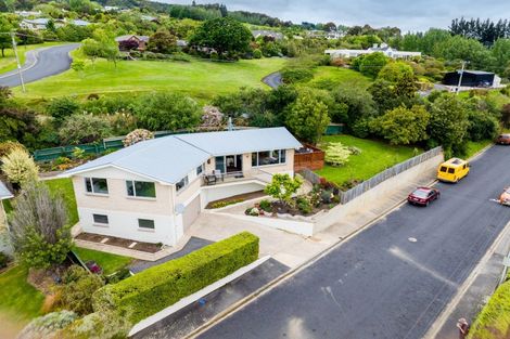 Photo of property in 14 Tweed Street, Kinmont Park, Mosgiel, 9024