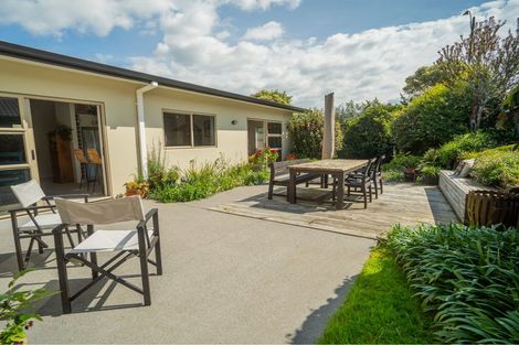 Photo of property in 47 Oteki Park Drive, Welcome Bay, Tauranga, 3112