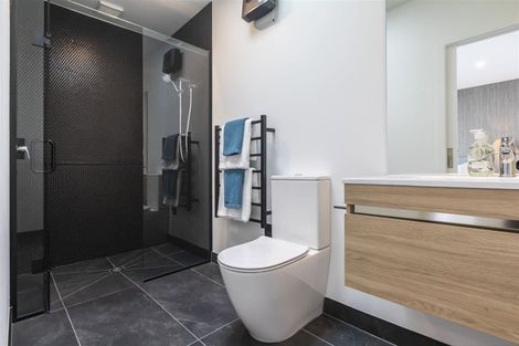 Photo of property in 73 Moncks Spur Road, Redcliffs, Christchurch, 8081