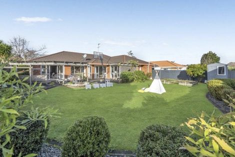 Photo of property in 46 Kilimanjaro Drive, Northpark, Auckland, 2013