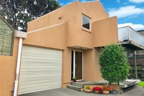 Photo of property in 4a Noel Avenue, Orewa, 0931