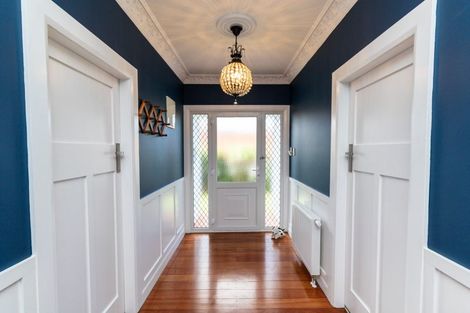 Photo of property in 16 Tisdall Street, Karori, Wellington, 6012