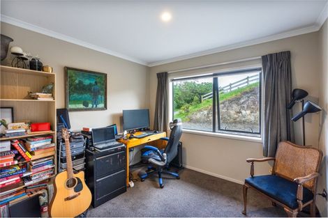 Photo of property in 25 Angus Way, Nikau Valley, Paraparaumu, 5032