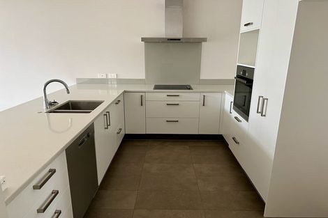 Photo of property in 94 Hobsonville Point Road, Hobsonville, Auckland, 0616