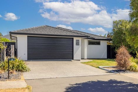 Photo of property in 33 Kahuraki Drive, Pegasus, 7612