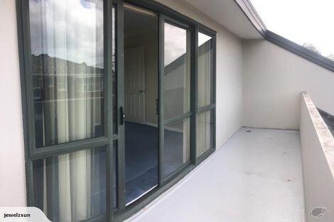 Photo of property in 49 College Road, Northcote, Auckland, 0627