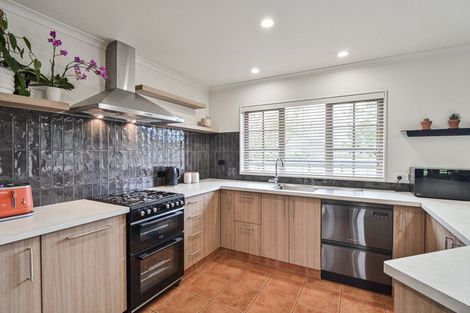 Photo of property in 525 Springfield Road, Puketapu, Napier, 4183