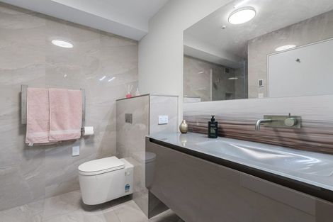 Photo of property in 2/8 Hinewa Road, Otumoetai, Tauranga, 3110