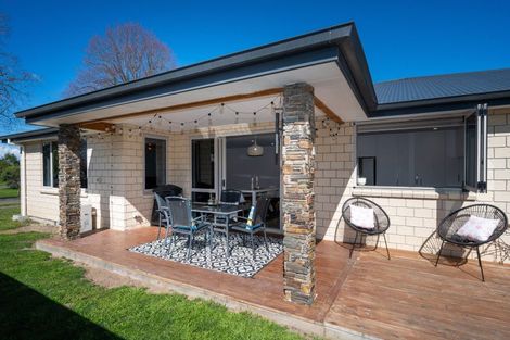 Photo of property in 7 Miller Street, Otane, 4202