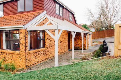 Photo of property in 36a Colwill Road, Massey, Auckland, 0614