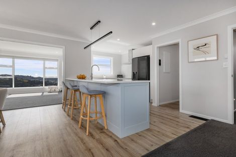 Photo of property in 6 Stunsail Lane, Whitby, Porirua, 5024