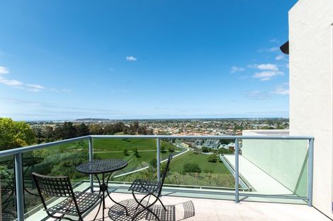 Photo of property in 47 Cumberland Rise, Taradale, Napier, 4112