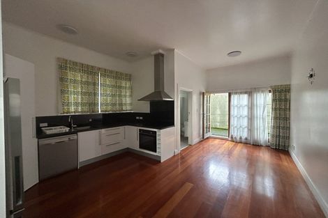 Photo of property in 5 Goring Street, Thorndon, Wellington, 6011