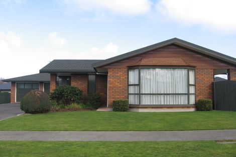 Photo of property in 4 Tudor Grove, Feilding, 4702