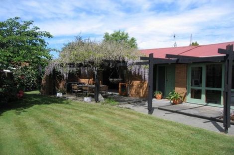 Photo of property in 12 Gloaming Place, Sockburn, Christchurch, 8042