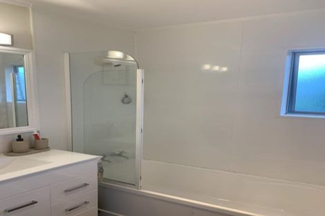 Photo of property in 1/29 Hill Crescent, Papakura, 2110