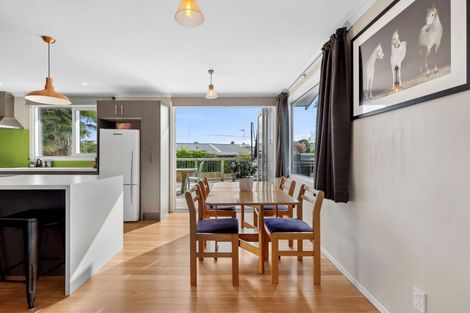 Photo of property in 80 Tennyson Street, Leamington, Cambridge, 3432