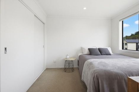 Photo of property in 15 Holystone Road, Whitby, Porirua, 5024