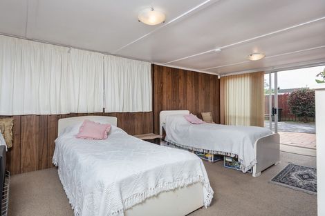 Photo of property in 55 Huia Road, Papatoetoe, Auckland, 2025